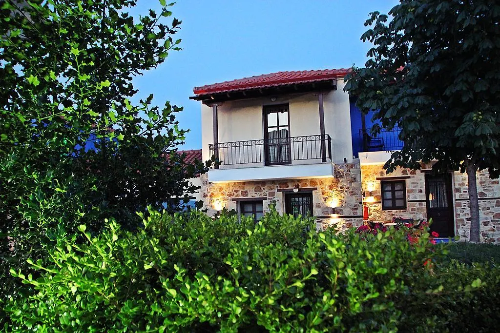 Prasino Horio Otel Arnaía 3*,  Yunanistan