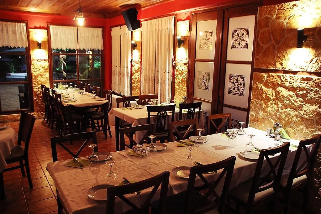 Prasino Horio Otel Arnaía Yunanistan